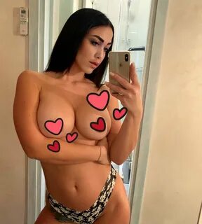 Federica Pacela Twitterissä: "Giornoooo ❤ ️❤ ️❤ 30% https://t.co/S0S4hIFAys.