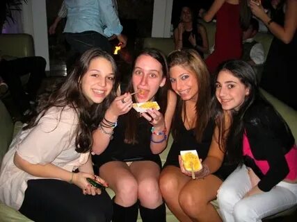 Members. facebook - upskirt & panty flashing. 