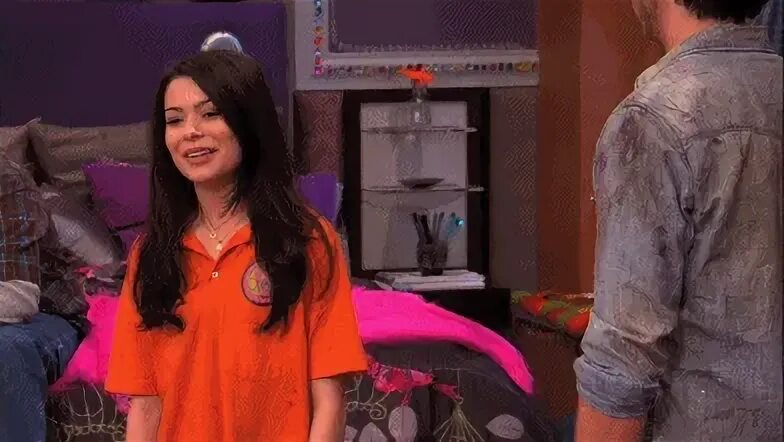 Mine - GIF - iCarly - 401 - iGot A Hot Room 10 Shipcestuous