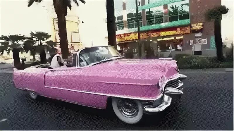 Pink Cadillac Suv GIF - Pink Cadillac SUV Car - Descubre & C