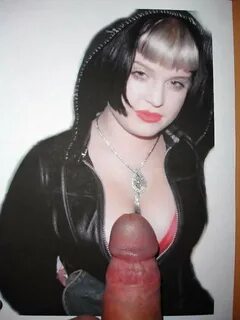 Kelly Osbourne tits - 7 Pics xHamster