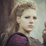 Katheryn Winnick on Instagram: "Still of tonight's #Vikings.