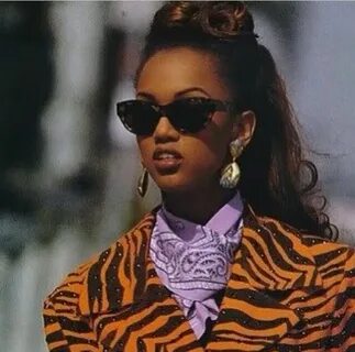 Tyra Banks 90s fashion, Beautiful women pictures, 90s fashio