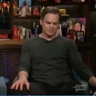 Michael c hall GIF - Trouver sur GIFER