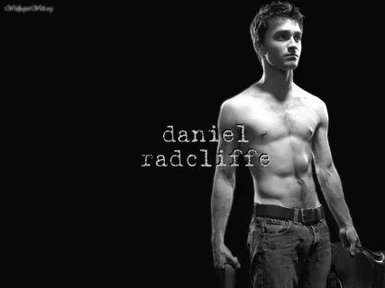 Lamar Odom Walks & Daniel Radcliffe Strips It Down For Playb