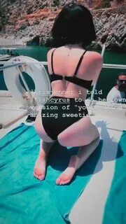 Noah Cyrus on a Boat in Greece (5-25-18) - 16 Pics xHamster