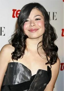 Pin by scott ryan on Miranda Cosgrove Miranda cosgrove, Mira