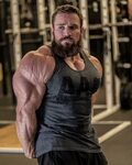 Muscle Lover: American IFBB Pro bodybuilder Seth Feroce