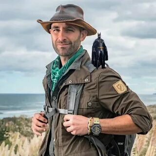 Coyote Peterson 🐺 (@coyotepeterson) — Instagram