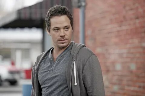 Michael Raymond-James Promoted to Series Regular on ONCE UPO
