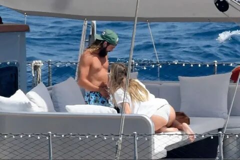 Heidi Klum and Tom Kaulitz - Spotted on yacht on their honey