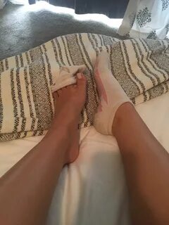 Christy Berrie's Feet wikiFeet