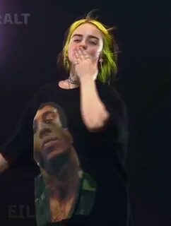 Billie Eilish Boobs Gifs - SEX.COM