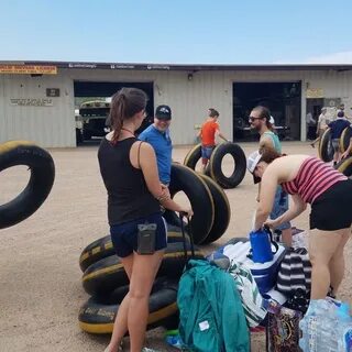 Salt River Tubing - เ ม ซ า, AZ