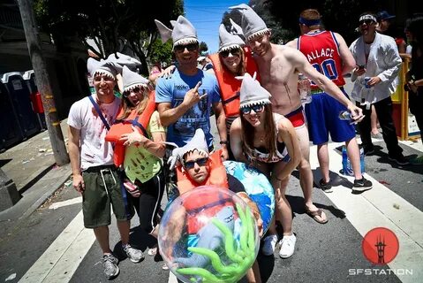 Photos: Wild in the Streets at Bay To Breakers SF Station