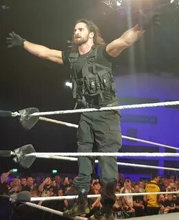 Seth Rollins Wwe seth rollins, Seth freakin rollins, Seth ro