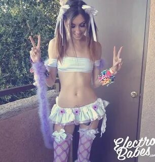 Pin by Kyle Hall on PLUR Rave girls, Hot rave girl, Sexy rav