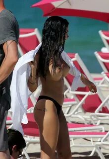 Giulia De Lellis Sexy & Topless (105 Photos) #TheFappening