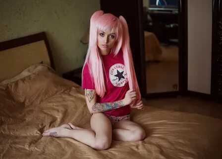 Jenpony - Pink pony - SuicidePics