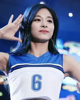 Twice - Tzuyu ❤"お し ゃ れ ま と め の 人 気 ア イ デ ア ｜ Pinterest ｜ Li