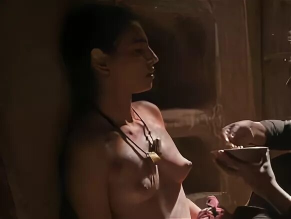 Nude radhika apte Radhika Apte's Nude Scene in Ajay Devgn's 