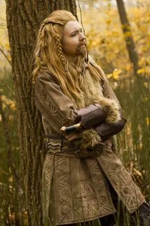 Fili cosplay by Siffy of The Sisters Mischief Hobbit cosplay