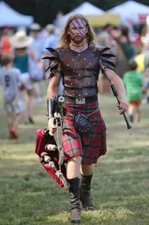 Armure cuir kilt écossais Scottish clothing, Kilt outfits, M
