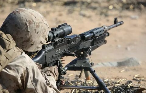 Обои оружие, солдат, M240B, machine gun картинки на рабочий 