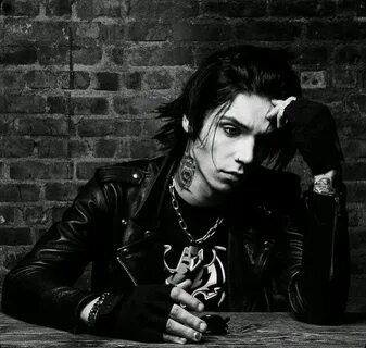 Pin by MJ on Andy Biersack Andy biersack, Black veil brides 