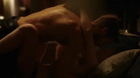 Ryan Cooper shirtless in Confess 1-04 "How Is Love A Mistake? 
