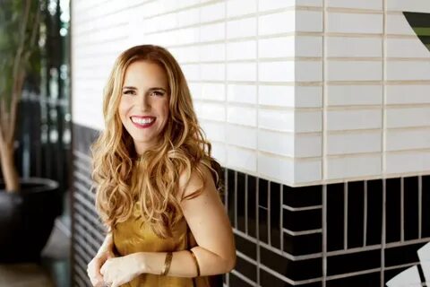 dave and rachel hollis - Google Search Rachel hollis, Rachel