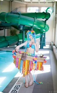 Pool Party Sona from League of Legends - Daily Cosplay .com