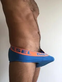 LYCRA GAY MEN: Appena alzati...BUONGIORNO a tutti gli amici 