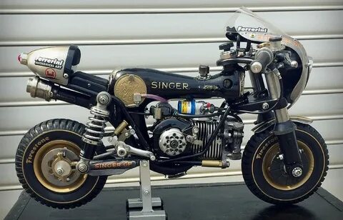 "Singer" Sewing Machine Motorcycle Schrootkunst, Antieke naa