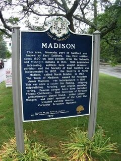 File:Sign in Madison, Connecticut.jpg - Wikimedia Commons