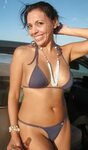 Bikini Topless Real Woman 2 - Photo #17