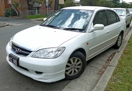 File:2004-2005 Honda Civic (MY2004) GLi sedan 01.jpg - Wikip