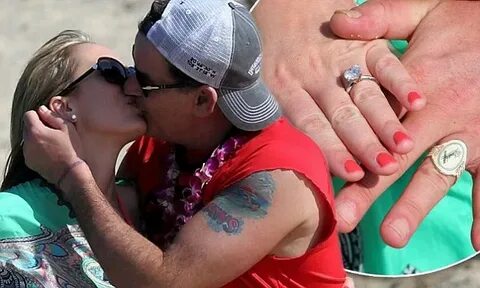 Charlie Sheen's porn star girlfriend Brett Rossi shows off h