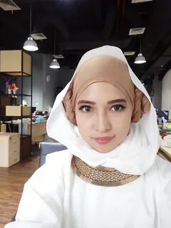 Cerita Hijab Halloween - Magit's