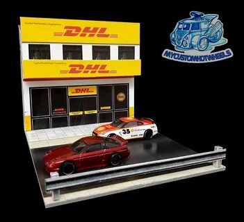 Shops & Stores 1:64 Diorama Buildings for Hot Wheels & Dieca