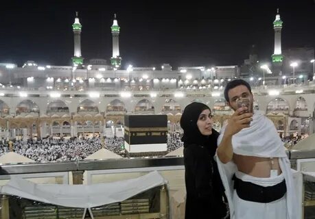 A Look At Mecca, Islam's Holiest Site, At The Height Of The 