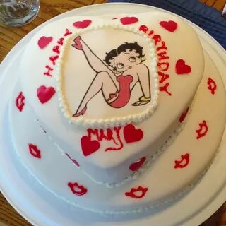Mom made a Betty Boop cake! Happy birthday Mary! Cool cake d