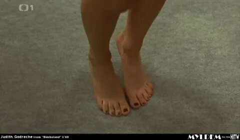 Judith Godreche Feet (11 photos) - celebrity-feet.com