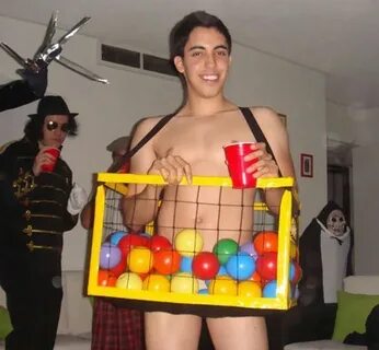 The Most Inappropriate Halloween Costumes Of All Time (CLONE