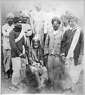 Shirdi Sai Baba and devotees2 - Sai Baba of Shirdi - Wikiped
