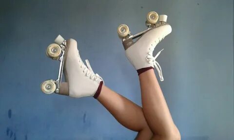 ☁ baby's daddy ☁ Roller skate shoes, Roller skating outfits,