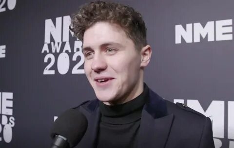 Derry Girls' star Dylan Llewellyn wants James-Erin romance i