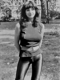 Kate Bush in 2019 Linda ronstadt, Women of rock, Rock, roll