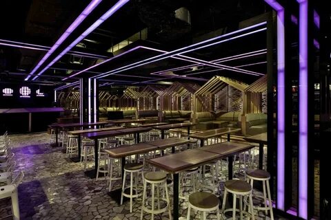 Project Embassy The Club desain arsitek oleh Highstreet