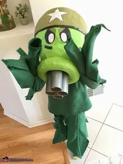 Plants vs. Zombies Gatling Peashooter - Halloween Costume Co